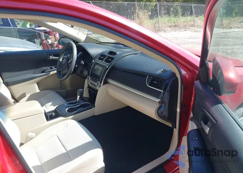 2012 Toyota Camry Le z USA, uszkodzony, nr VIN 4T1BF1FK2CU526595